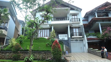 Di Jual Villa Dengan View Kota Bandung di Resor Dago Pakar