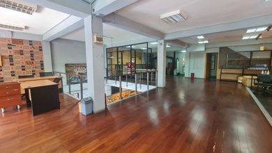 Ready to Use Ruko Bisnis di Setra Sari Bandung dengan LB 600m2