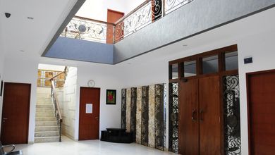 Rumah Kost 3 Lantai di Sayap Dago Atas Pemandangan Kota Bandung