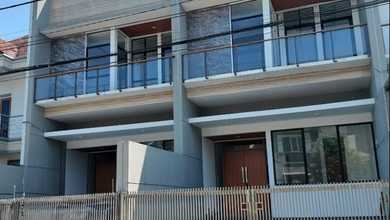 Rumah Area Premium Mekar Wangi, Bandung - Harga Menarik 3,55 Miliar