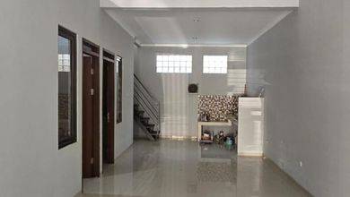 Jual Rumah Eksklusif Luas 126 m2 di Taman Kopo Indah, Bandung