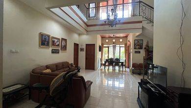 Jual Rumah Bagus LT 444 m2 area Setra Sari, Bandung