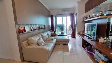 Dijual Segera Apartemen 3BR Semi Furnished