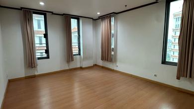 Apartemen Nyaman di Mampang Prapatan, Jakarta Selatan, Harga Murah 118 Juta /tahun