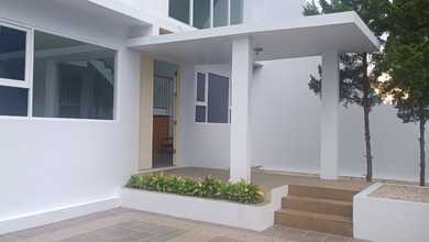 Rumah Area Luxury Cidadap, Bandung - Harga Menarik 3,9 Miliar