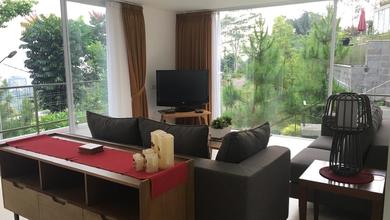 Rumah Villa Asri di Kawasan Sejuk Dago Village