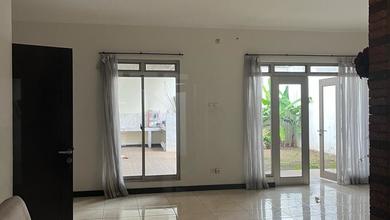 Dijual rumah Mewah di Padalarang, Bandung - LT 300m²