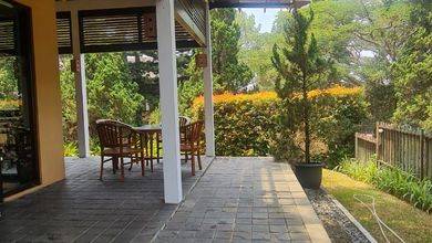 Rumah Modern Luas 500 Jual area Lembang, Bandung