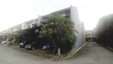 Jual Rumah Mewah Luas 100 m2 di Setra Duta, Bandung