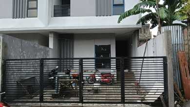 Hunian Mewah di Turangga, Bandung, 4 Kamar Tidur, LT 142m²