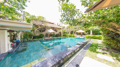 Rumah Mewah di Jimbaran, Badung, 7 Kamar Tidur, LT 3500m²