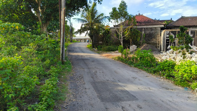 Tanah Nyaman untuk Hunian di Ungasan, Badung, Luas 200m²