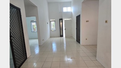 Properti Siap Pakai di Kawasan Kota Baru Parahyangan, Bandung, LT 108m²