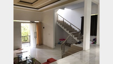 Jual Rumah Bagus LT 236 m2 di Ciumbuleuit, Bandung