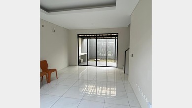 Rumah Elite di Kawasan Padalarang, Bandung Barat, LB 94m², Harga 2,7 Miliar