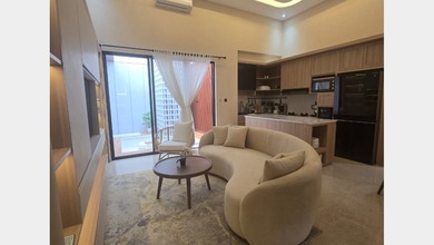 Rumah Mewah di Kota Baru Parahyangan, Bandung, 3 KT, LT 162m²