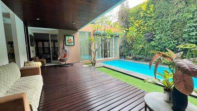 Jual Segera Rumah Elit area Kota Baru Parahyangan, Bandung, LT 420 m2