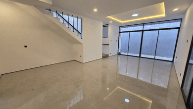 Jual Rumah Cantik Luas 220 m2 area Batununggal, Bandung