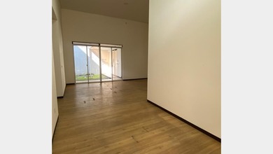 Dikontrakkan Rumah Terjangkau di Kota Baru Parahyangan, Bandung, LT 162m²