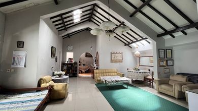 Rumah Favorit di Sariwangi, Bandung, 4 KT, Harga 2,3 Miliar
