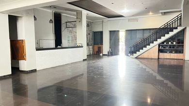 Ruko Luas Dan Bagus di Lengkong Besar Bandung