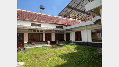 Rumah Strategis untuk Disewakan di Bandung Kota, Bandung, Harga 700 Juta /tahun