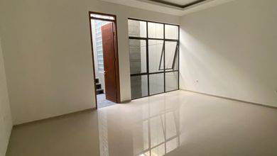 Jual Rumah Siap Tinggal area Bandung Kota, Bandung, Luas 139 m2