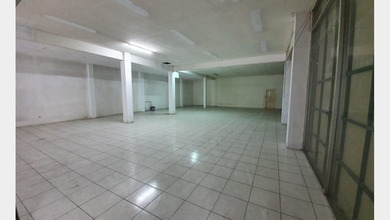 Ruang Usaha Strategis di Surya Sumantri Bandung