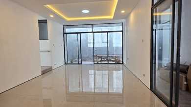 Rumah Area Premium Batununggal, Bandung - Harga Terbaik 4,99 Miliar