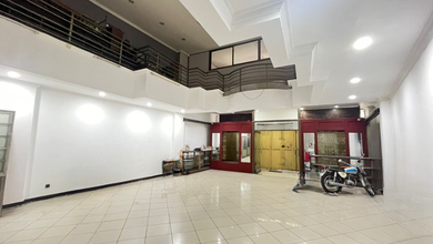 Ruang Usaha 4,5 Lantai di Braga Bandung 