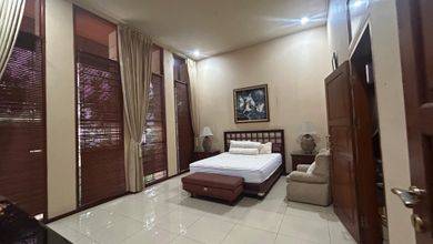 Rumah Premium di Sayap Dago, Bandung, Luas 420 m2