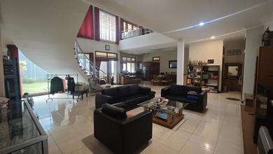 Penawaran Eksklusif, rumah Mewah di Mekar Wangi, Bandung, LB 260m²