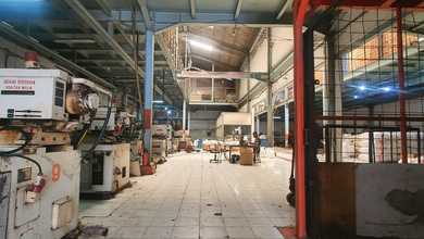 Pabrik Plastic and Blow 2 Lantai Lokasi Strategis Di Kopo Bandung