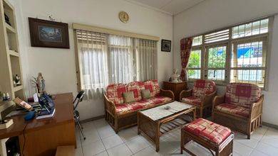 Jual Rumah Eksklusif LT 390 m2 di Riau, Bandung
