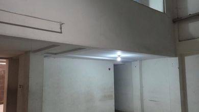 Jual Ruko Besar  Siap Dipakai Menghadap Jalan Raya