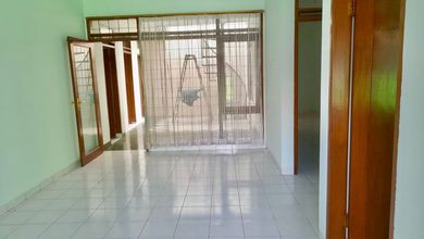 Rumah Siap Huni di Kawasan Batununggal, Bandung, LT 140m²