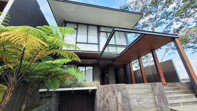 Hunian Elite di Kawasan Kota Baru Parahyangan, Bandung, LB 800m², Harga 15 Miliar