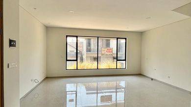 Jual Rumah Cantik LT 80 m2 area Setra Duta, Bandung
