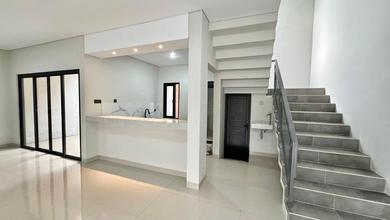 Penawaran Langka, rumah Prestisius di Turangga, Bandung, LB 170m²