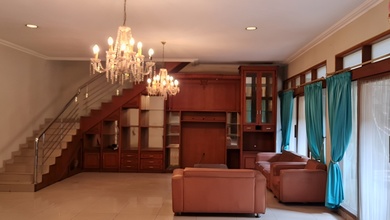Hunian Mewah di Cisarua, Bandung Barat, 3 Kamar Tidur, LT 380m²