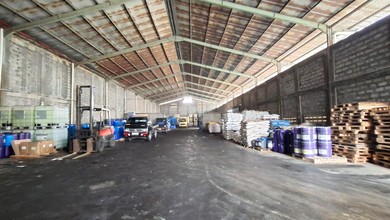 Gudang di Cisirung Lokasi Akses Strategis