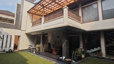 Hunian Mewah di Kawasan Mekar Wangi, Bandung, LB 510m², Harga 10 Miliar