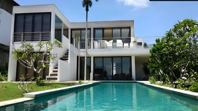 Villa With Private Pool & Ocean View Strategic Location In Pandawa Bali