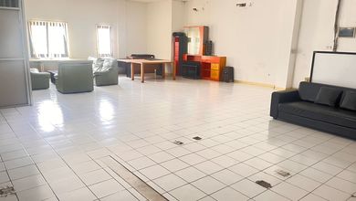 Ruang Usaha 2 Lantai Legalitas SHM Braga, Sumur Bandung
