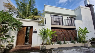 Rumah Premium area Canggu, Badung, Luas 128 m2