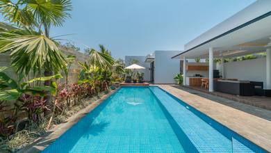 Kesempatan Eksklusif, rumah Prestisius di Seminyak, Badung, LB 200m²