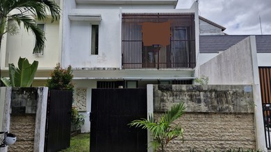 Villa 2 Lantai di Seminyak Dekat Gusto Sunset Road