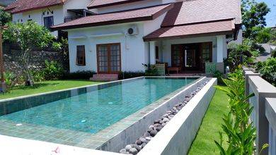 Villa Siap Huni Halaman Luas SHM di Nusa Dua