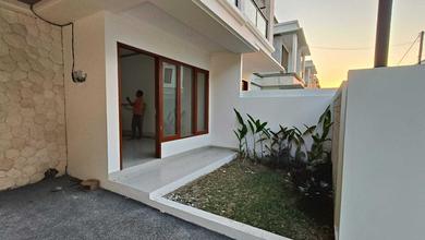Jual Rumah Nyaman di Jimbaran, Badung - LT 100m²