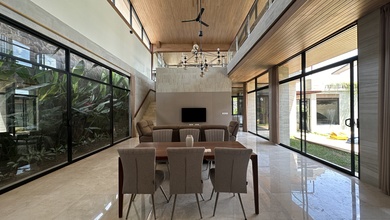 Vila Mewah SHM 4 Bedroom Fully Furnished Near Beach Sanur